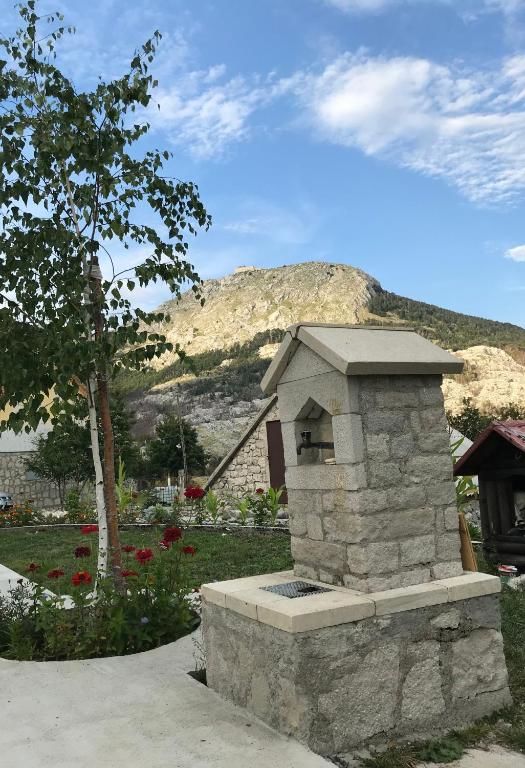 Дома для отпуска Lovcen Holiday Home Цетине