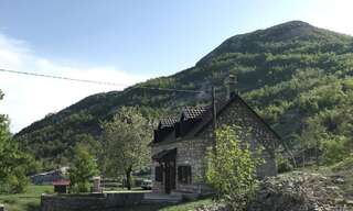 Дома для отпуска Lovcen Holiday Home Цетине Дом для отпуска-33