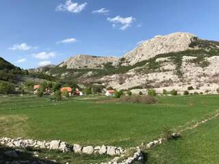Дома для отпуска Lovcen Holiday Home Цетине Дом для отпуска-34