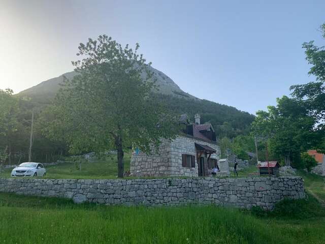 Дома для отпуска Lovcen Holiday Home Цетине-11